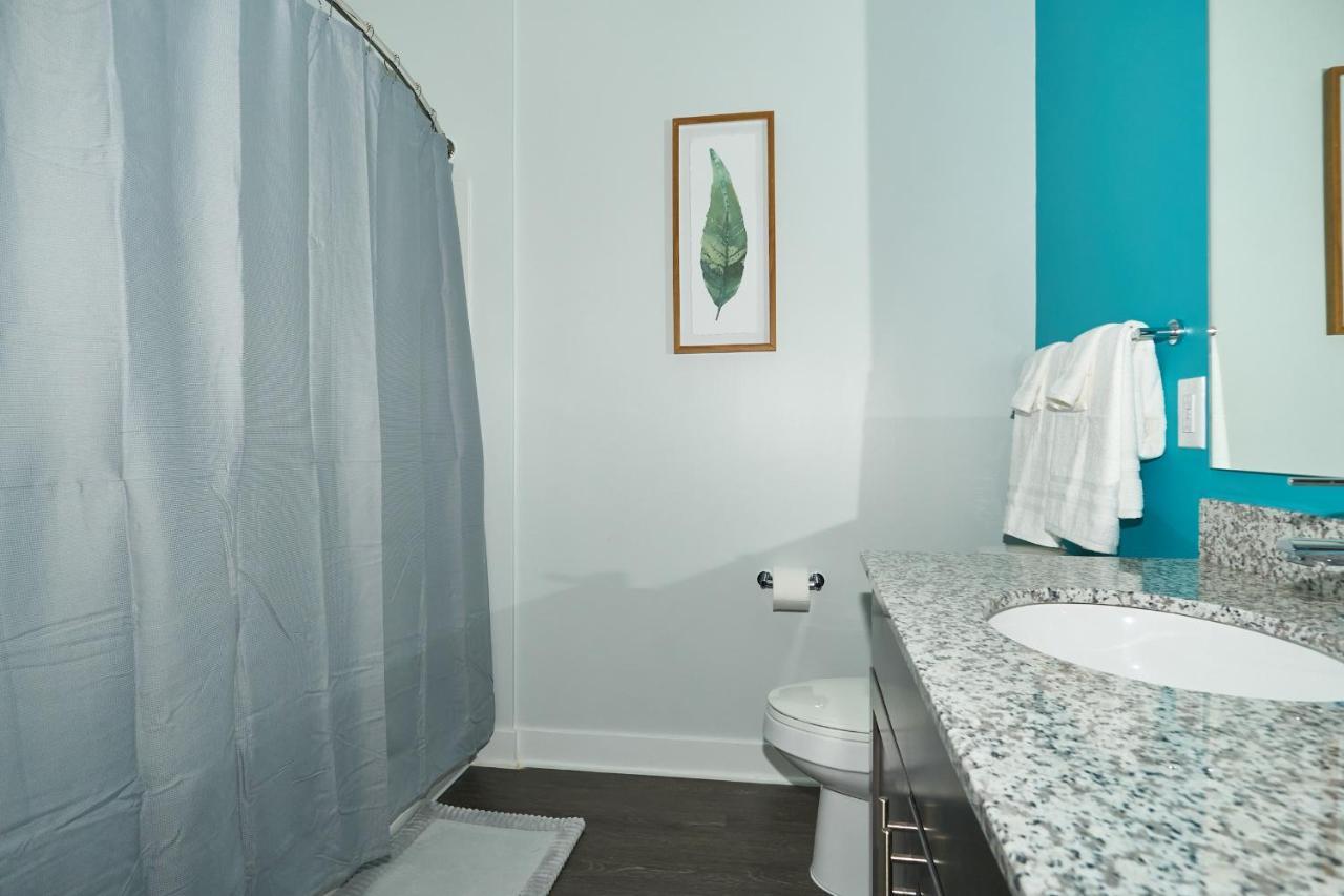 Modern Dwntwn 1 Bdrm Apt Pool Gym Free Parking إنديانابوليس المظهر الخارجي الصورة
